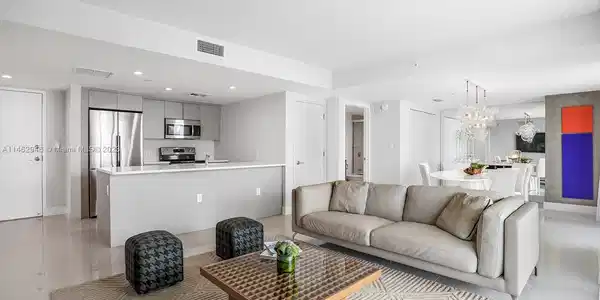 1150 101st St