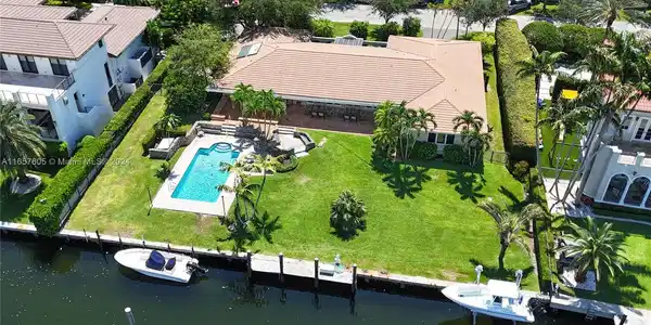 535 Solano Prado