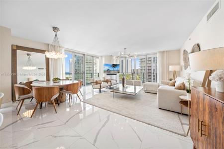300 Sunny Isles Blvd
