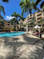 3001 NE 185th St Unit 425