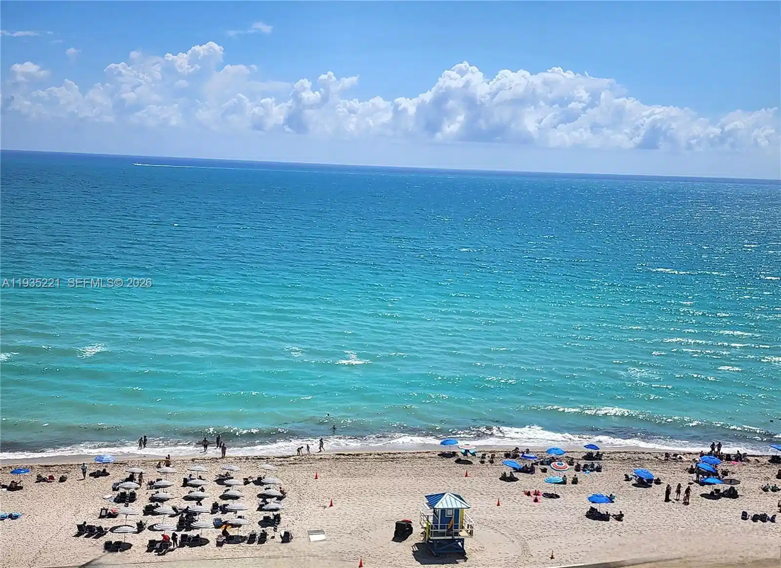 Image 1: PRIVATE BEACH ACCESS