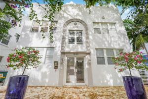 1550 Drexel Ave Unit 205