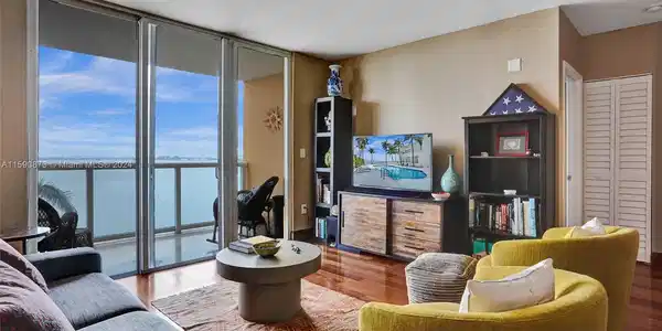 1625 Kennedy Cswy