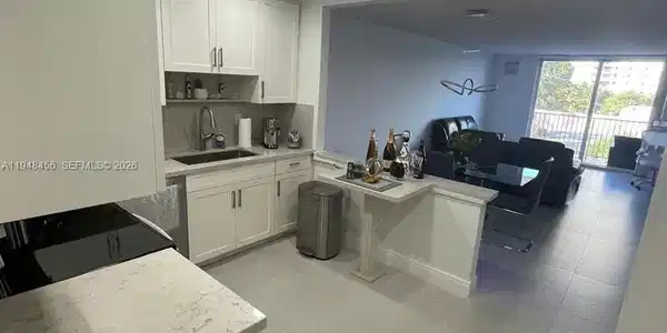 1401 S Ocean Dr