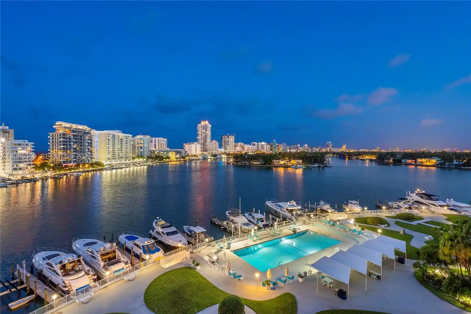 Image 1: Bayfront Beauty!