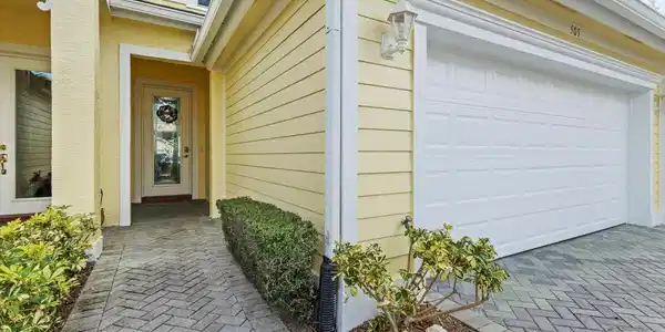 505 Mariner Bay