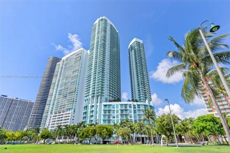 1900 N Bayshore Dr