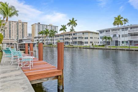 501 Blue Heron Dr