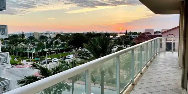 8855 Collins Ave Unit 5G