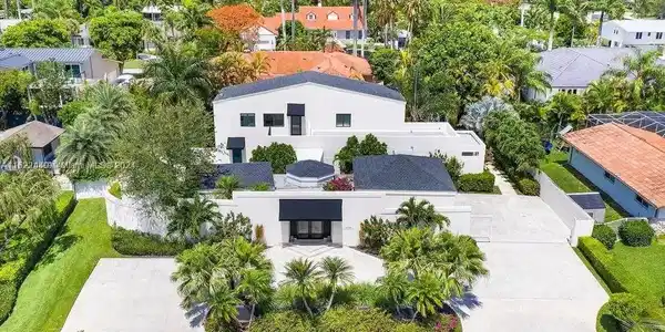 17700 SW 83rd Ave