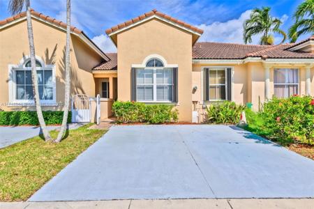 11011 SW 236th Ter