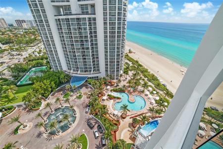 18101 Collins Ave