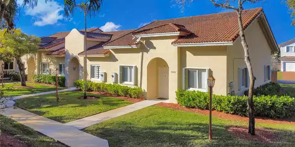 21500 SW 87th Ct