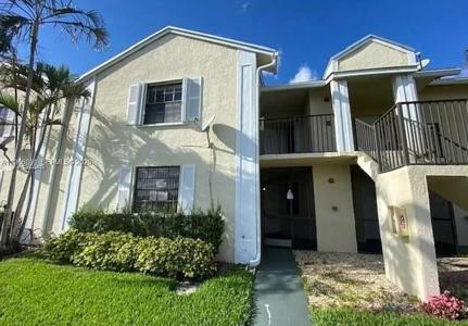 929 Hamilton Dr