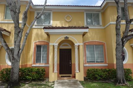 2855 SE 15th Rd