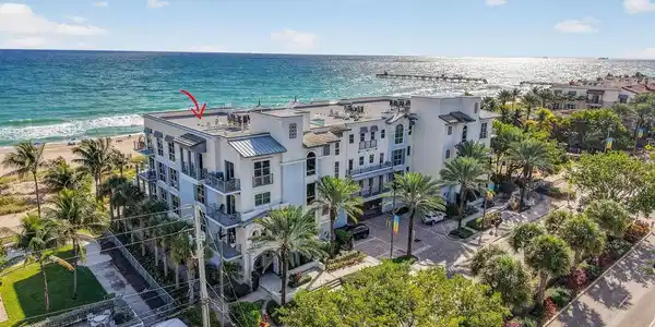 4510 El Mar