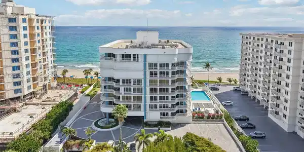 3211 S Ocean Blvd