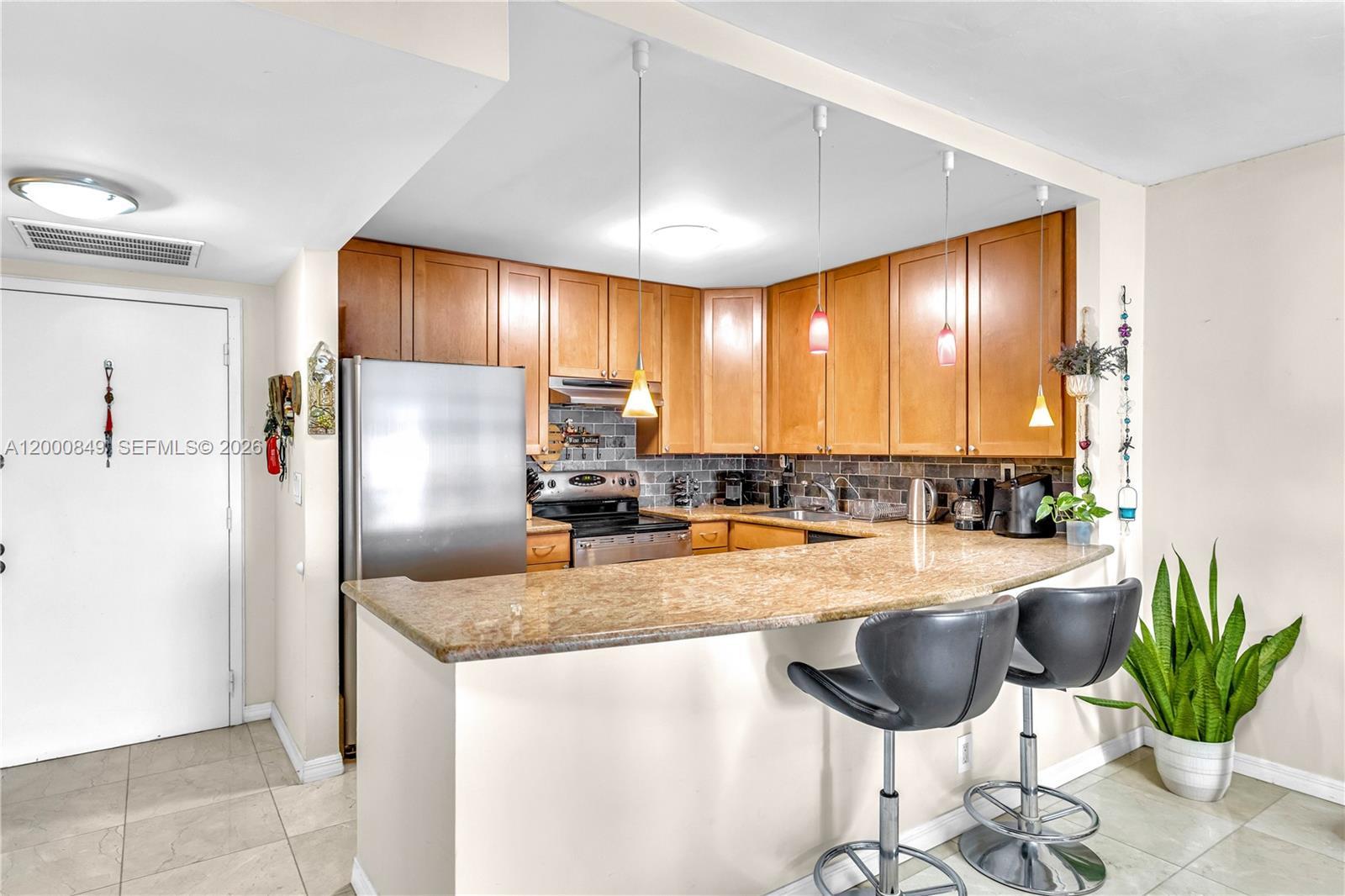 Image 3: open kitchen