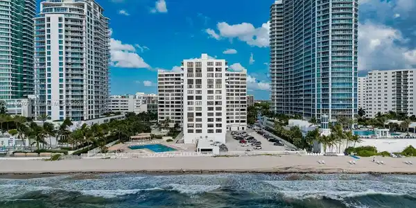 3505 S Ocean Dr