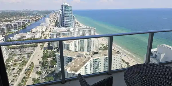 4111 S Ocean Dr