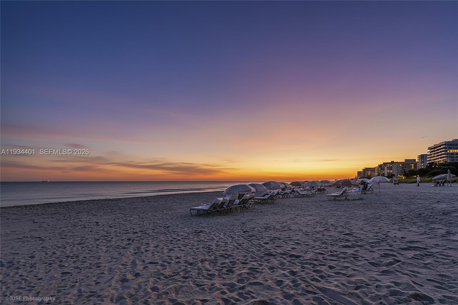 Image 1: The sunrise in the Solimar, Surfside Beach