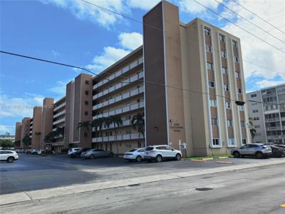 500 NE 12th Ave