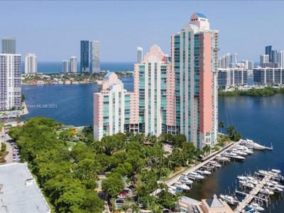 3370 Hidden Bay Dr