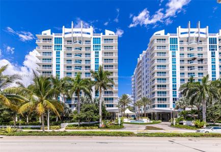 2821 N Ocean Blvd