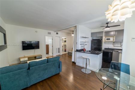 1515 WEST AVE Unit 9