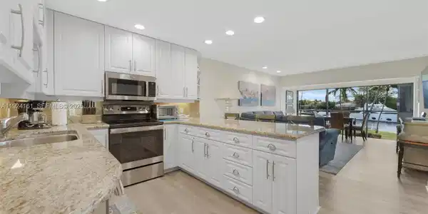 18 Anchor Drive