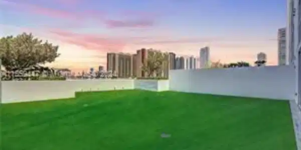 400 Sunny Isles Blvd
