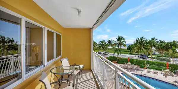 328 N Ocean Blvd