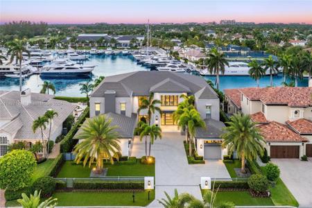 169 W Key Palm Rd