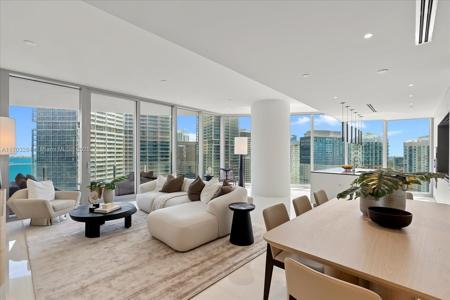 300 Biscayne Blvd Way