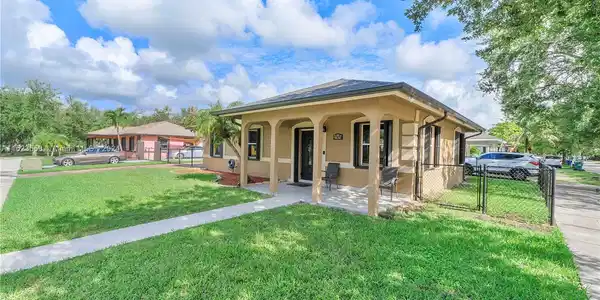 24480 SW 129th Ct