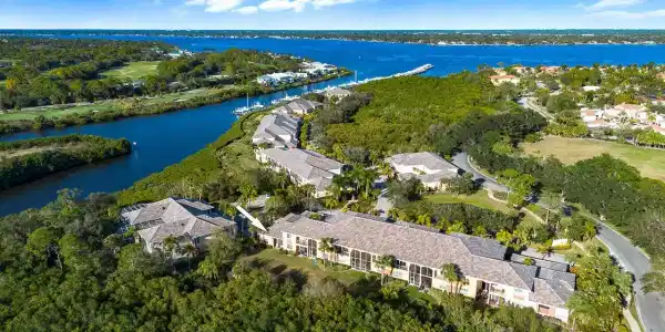 2368 SW Island Creek