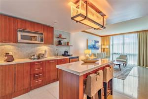 6801 Collins Ave Unit 503