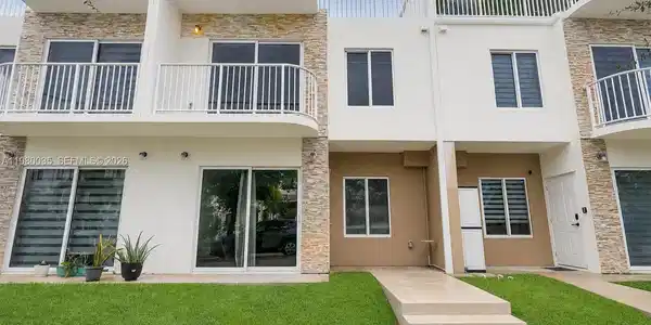 25936 SW 139th Path