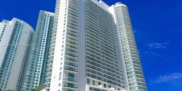 1800 N Bayshore Dr