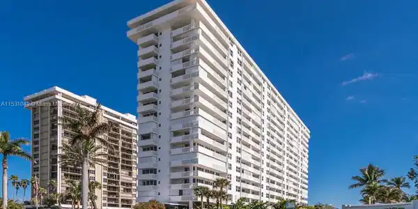 1200 S Ocean Blvd