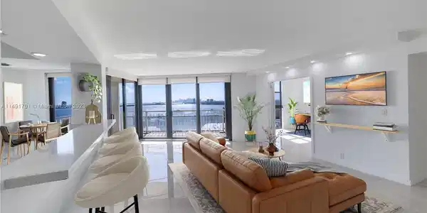 4000 Towerside Ter