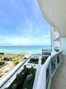 16001 Collins Ave