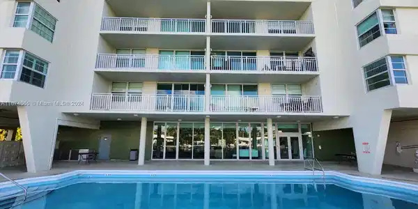 9500 W Bay Harbor Dr