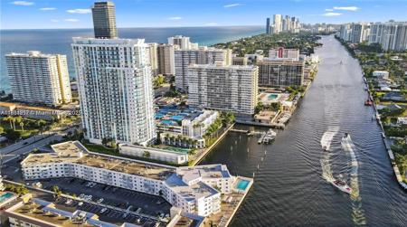 1913 S Ocean Dr