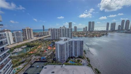 3530 Mystic Pointe Dr