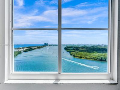500 Bayview Dr