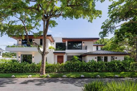 5550 SW 74th St