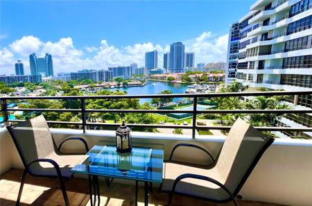 500 Three Islands Blvd