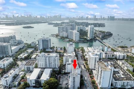 1300 Lincoln Rd