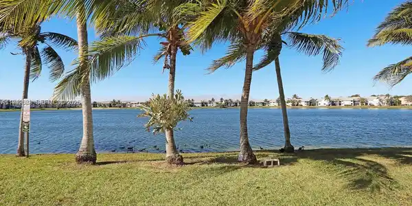 1400 Jefferson Dr